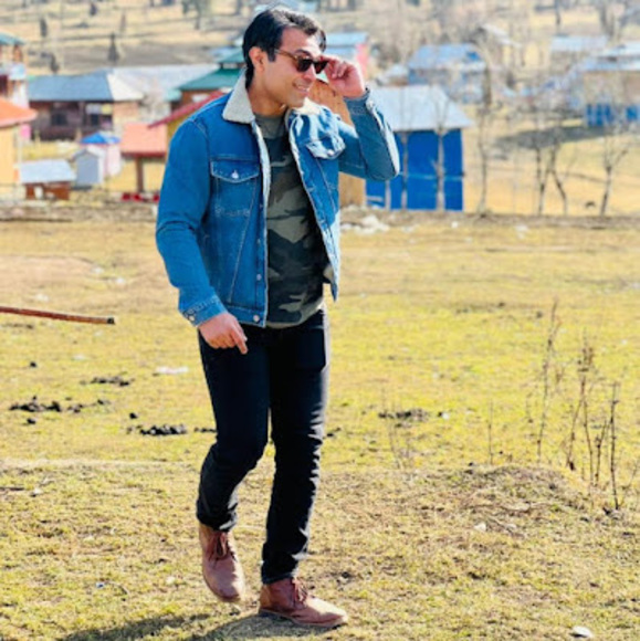 Meet your Posher, Khurram - Picture 1 of 1